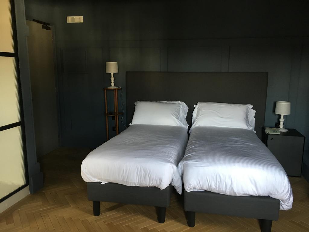 Hotel 5 Colonne มีราโน ภายนอก รูปภาพ